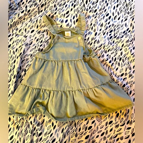 green emerald velvet dress Sage green jumper – JanieLanie